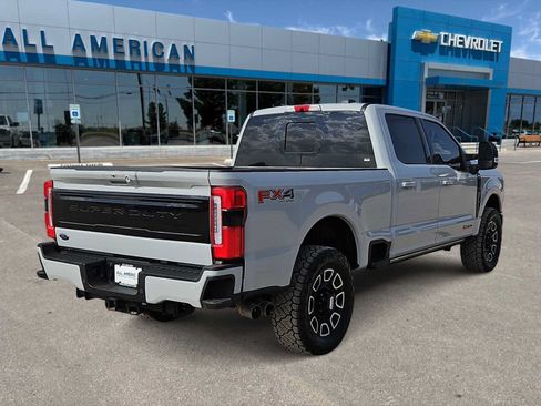 Used 2025 Ford F250 Platinum AWD/4WD image 8