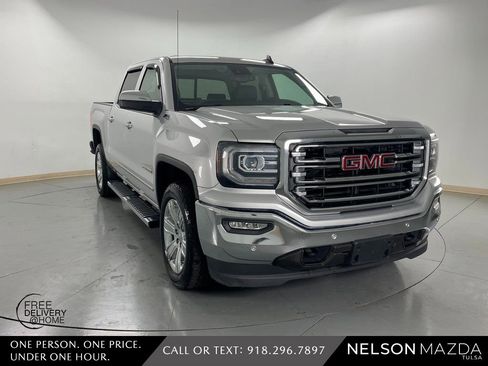 Used 2018 GMC Sierra 1500 SLT image 4