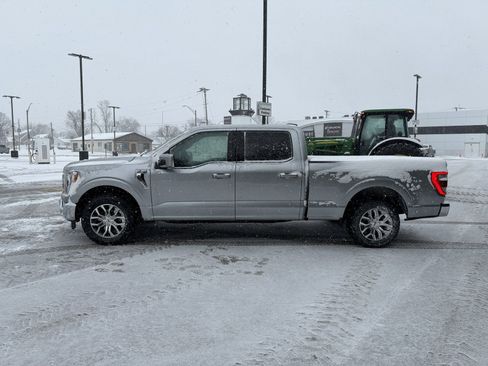 Used 2021 Ford F150 Lariat image 8