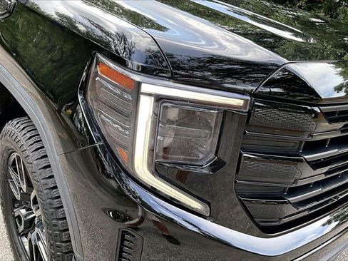 Used 2023 GMC Sierra 1500 Elevation AWD/4WD image 32