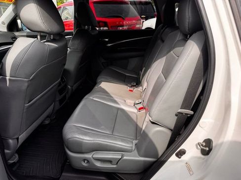 Used 2014 Acura MDX w/ Technology Package AWD/4WD image 22