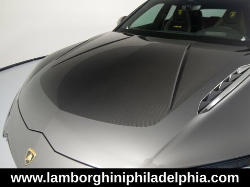 Used 2024 Lamborghini Urus Performante AWD/4WD image 39