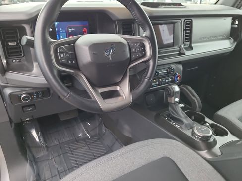Used 2023 Ford Bronco Big Bend image 18