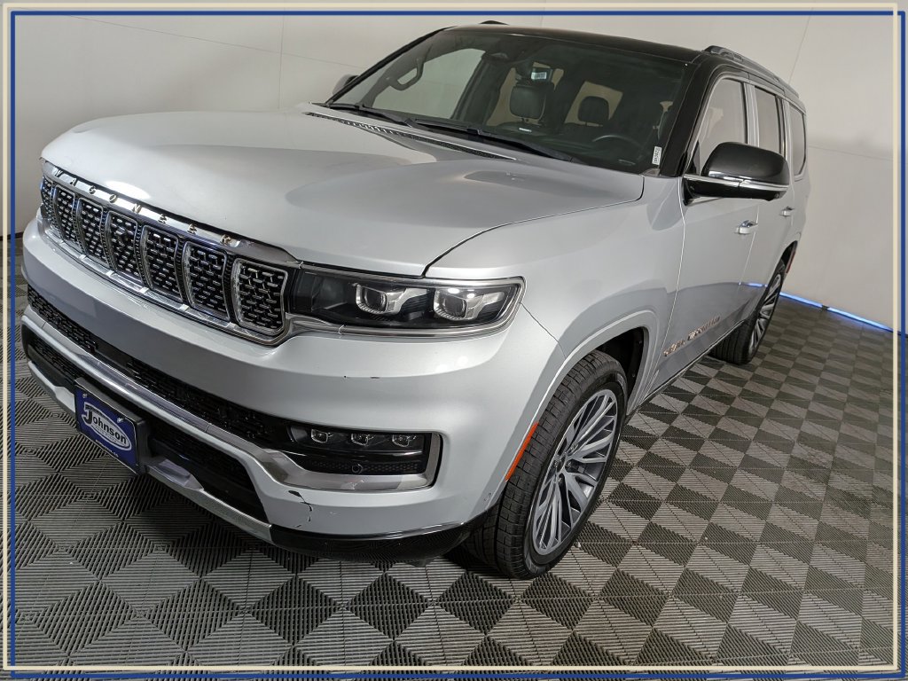 Used 2023 Jeep Grand Wagoneer Series III AWD/4WD image 9