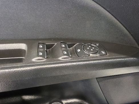 Used 2020 Ford Fusion SE FWD image 14