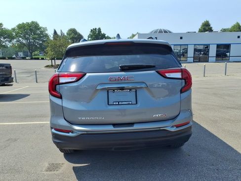 Used 2024 GMC Terrain AT4 AWD/4WD image 6