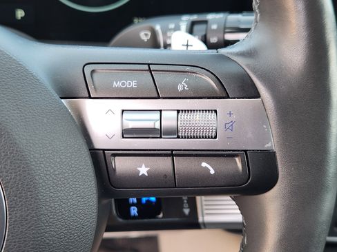 Certified 2024 Hyundai Kona Limited image 25