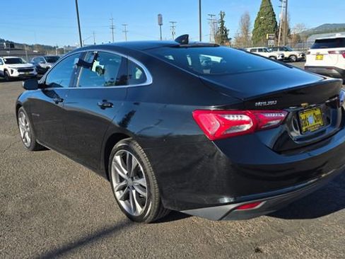 Used 2022 Chevrolet Malibu LT image 6