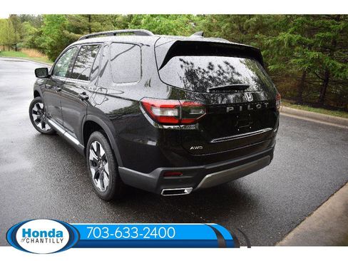 New 2026 Honda Pilot Elite image 5