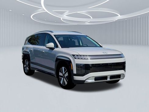 New 2026 Hyundai Ioniq 9 SEL image 11