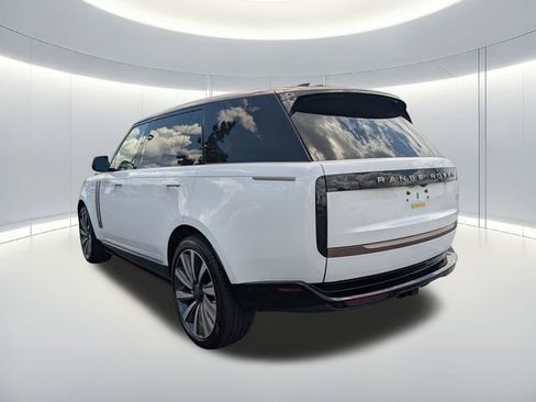 New 2026 Land Rover Range Rover SV AWD/4WD image 9