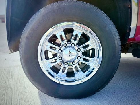 Used 2007 Chevrolet Silverado 2500 LT w/ Suspension Package, Off-Road AWD/4WD image 18
