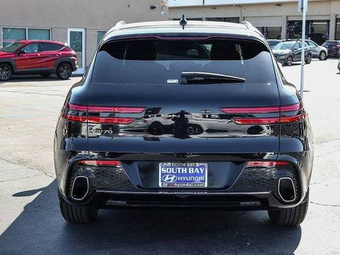 Used 2025 Genesis GV70 2.5T image 5