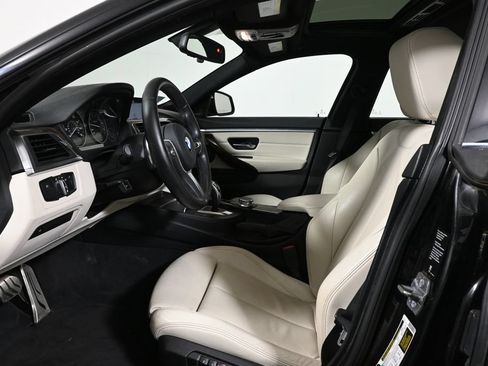 Used 2019 BMW 430i Gran Coupe xDrive w/ M Sport Package AWD/4WD image 3