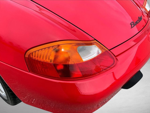 Used 2000 Porsche Boxster RWD image 29