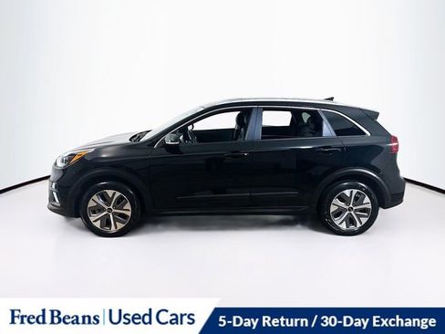 Used 2021 Kia Niro EX w/ Cold Weather Package image 5