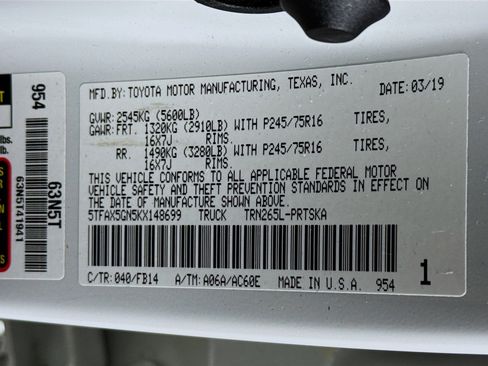 Used 2019 Toyota Tacoma SR w/ SR Convenience Package image 36