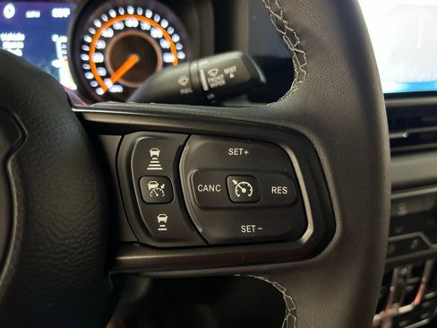 Used 2026 Jeep Gladiator Rubicon AWD/4WD image 22