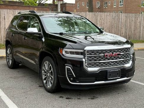 Used 2021 GMC Acadia Denali w/ Denali Ultimate Package AWD/4WD image 3