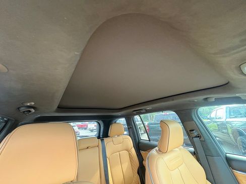 New 2026 Jeep Grand Cherokee Summit w/ Obsidian Package AWD/4WD image 19