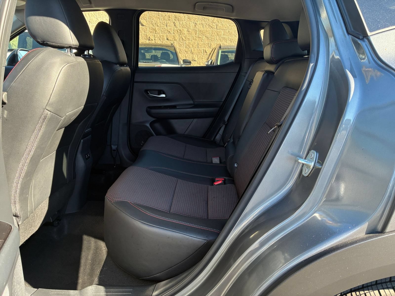 Used 2026 Nissan Kicks SR FWD image 26