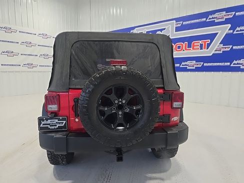 Used 2009 Jeep Wrangler X image 7