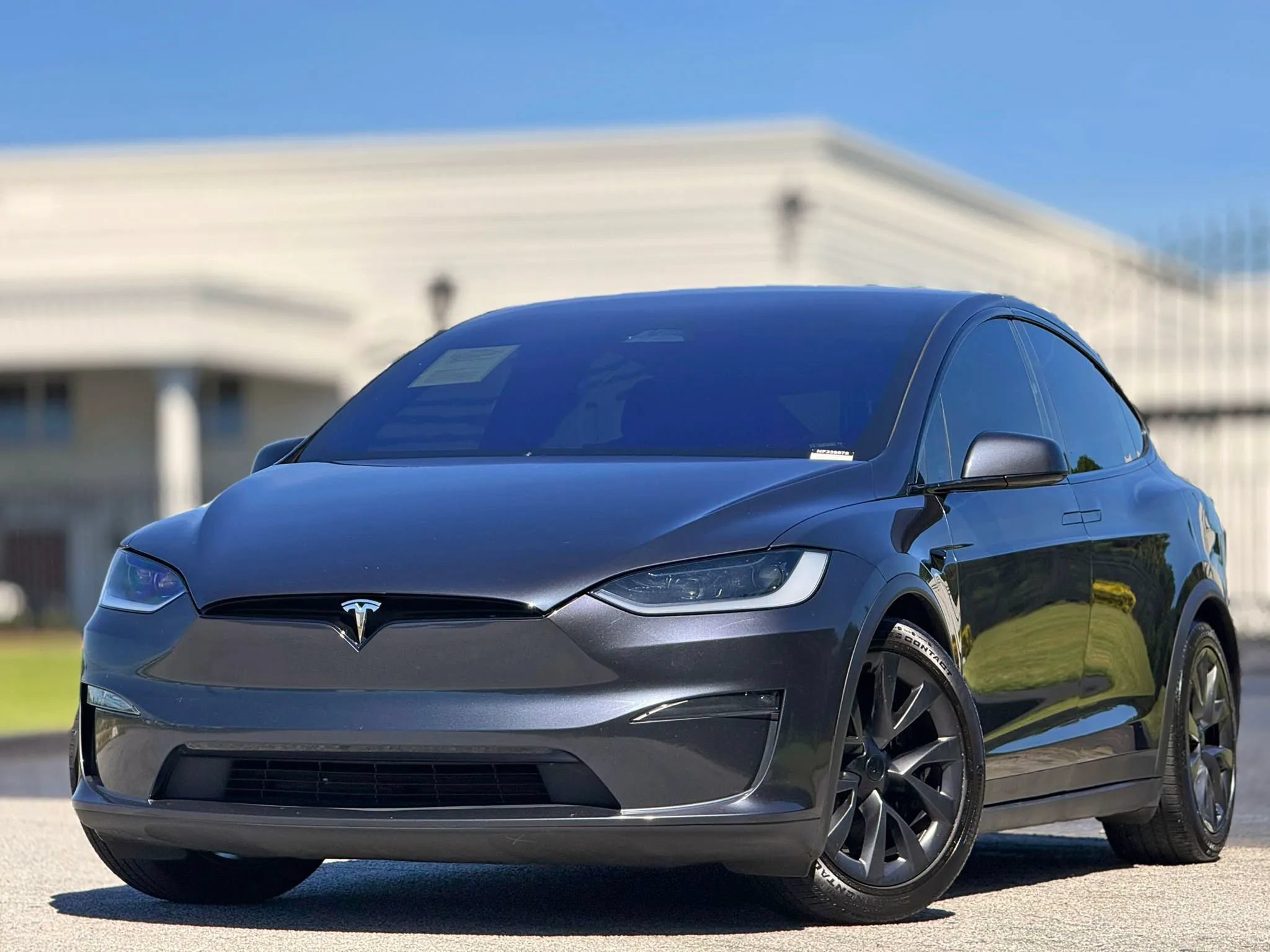 Used 2024 Tesla Model X AWD/4WD image 2