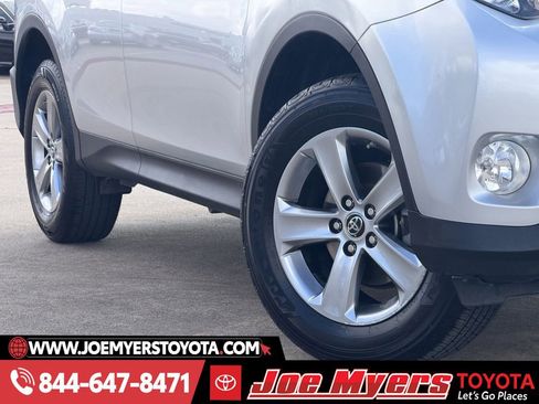 Used 2015 Toyota RAV4 XLE image 12