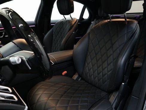 Used 2024 Mercedes-Benz S 580 S 580 4MATIC image 84