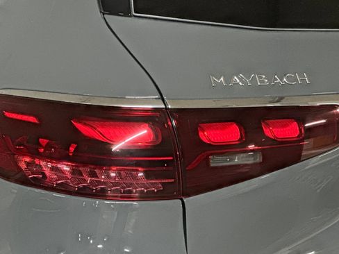 New 2026 Mercedes-Benz Maybach GLS 600 4MATIC image 12