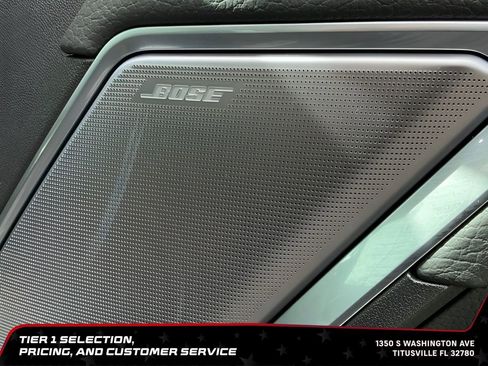 Used 2024 GMC Sierra 2500 Denali w/ Denali Reserve Package AWD/4WD image 12