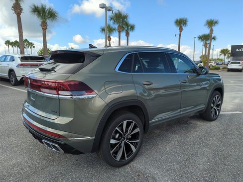 New 2026 Volkswagen Atlas Cross Sport SEL Premium R-Line image 5