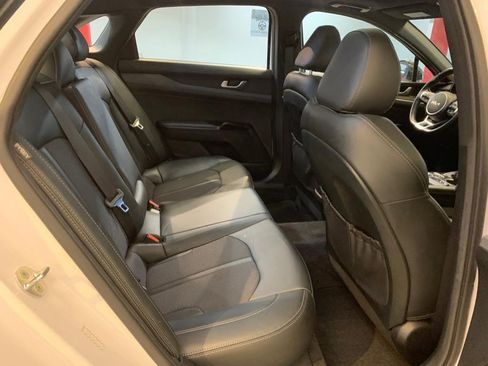Used 2022 Kia K5 GT-Line image 11