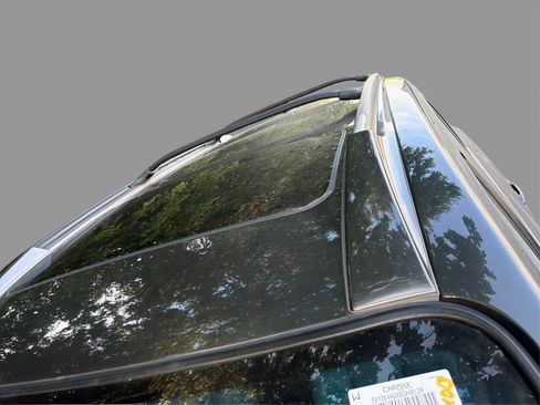 Used 2011 Hyundai Santa Fe Limited FWD image 14