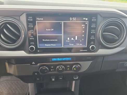 Used 2021 Toyota Tacoma SR5 image 20