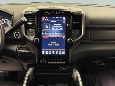 Used 2020 RAM 3500 Laramie image 30