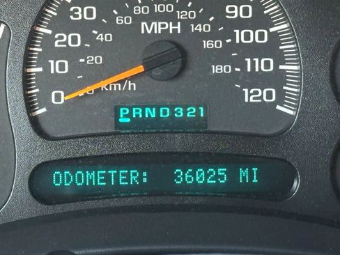 Used 2003 Chevrolet Silverado 1500 LS RWD image 18