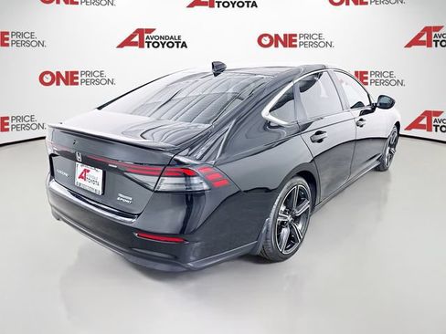 Used 2025 Honda Accord Sport image 7