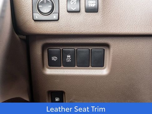 Used 2018 Lexus GX 460 Premium w/ Premium Package AWD/4WD image 22