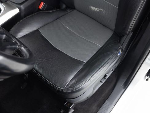 Used 2017 RAM 1500 Big Horn image 25