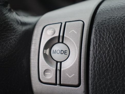 Used 2008 Toyota RAV4 Limited FWD image 23