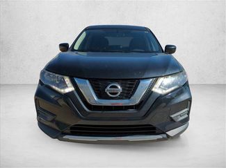 Used 2017 Nissan Rogue S FWD video 2