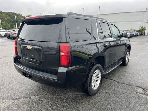Used 2018 Chevrolet Tahoe LT image 3