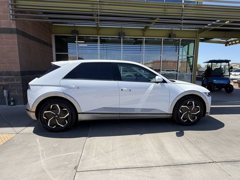 Used 2024 Hyundai Ioniq 5 Limited RWD image 9