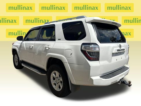 Used 2015 Toyota 4Runner SR5 Premium RWD image 4