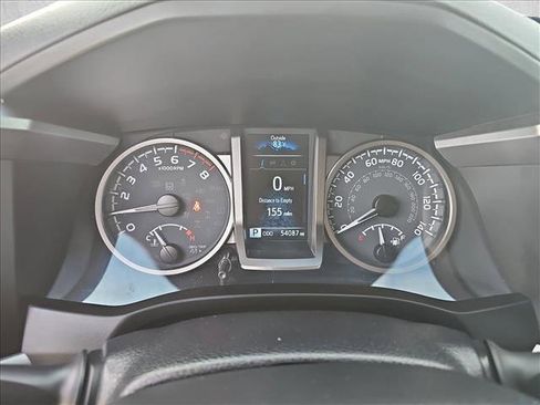 Used 2021 Toyota Tacoma SR5 image 21