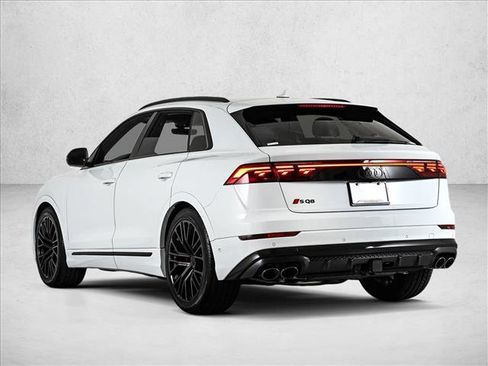 New 2026 Audi SQ8 Prestige image 8