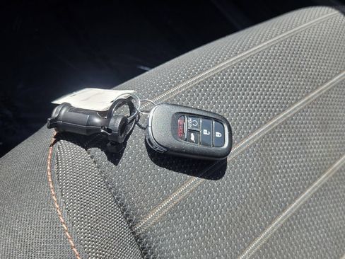 Certified 2025 Honda CR-V Sport image 20