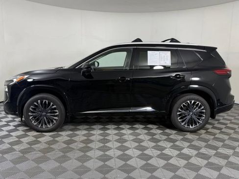 Used 2026 Nissan Rogue Platinum w/ Platinum Premium Package AWD/4WD image 3