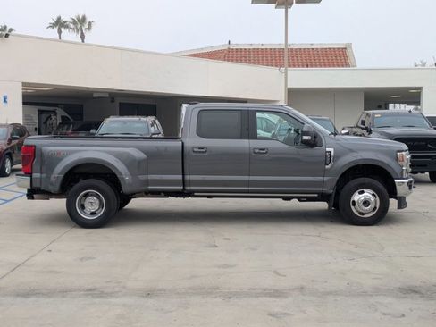 Used 2022 Ford F350 Lariat w/ Lariat Ultimate Package image 4
